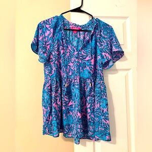 Lilly Pulitzer pink and blue lion abstract pattern Sz XS fits like a S